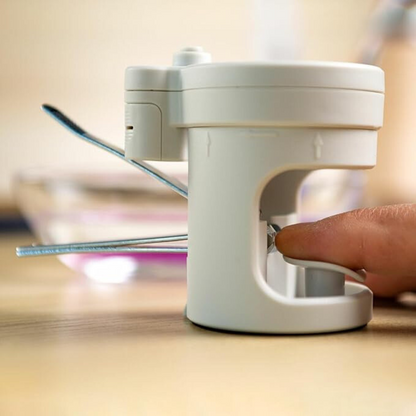 Magnifying Nail Cutter with LED Light: Precision, Comfort, and Hygiene in Nail Care